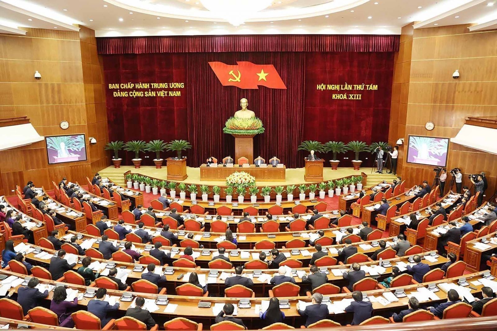 Quy định 124-QĐ/TW: Các trường hợp tập thể, cá nhân được xếp loại không hoàn thành nhiệm vụ