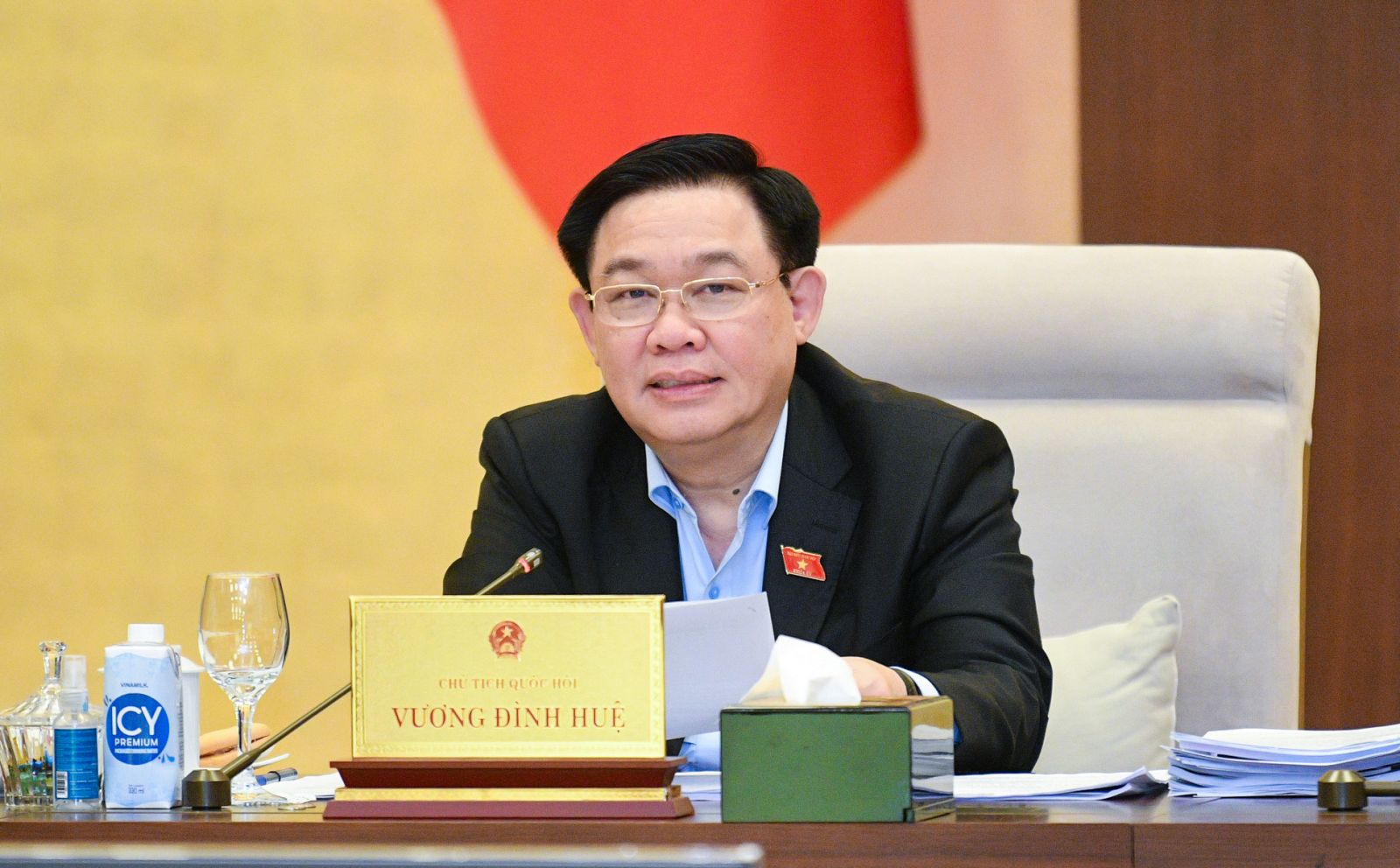Chủ tịch Quốc hội Vương Đình Huệ chủ trì buổi làm việc về công tác chuẩn bị cho phiên chất vấn tại phiên họp thứ 31 của Ủy ban Thường vụ Quốc hội