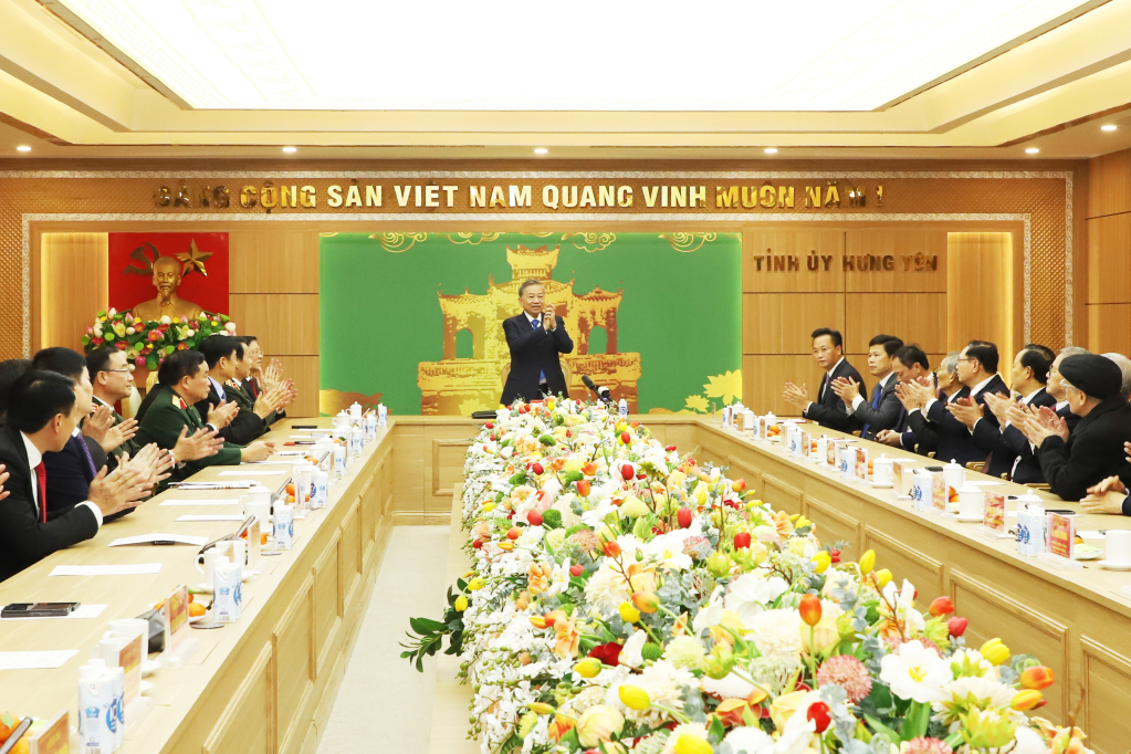 Chùm ảnh Tổng Bí thư Tô Lâm thăm và chúc Tết Đảng bộ, chính quyền và Nhân dân tỉnh Hưng Yên