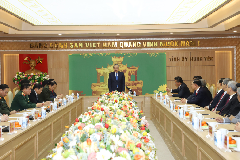 Tổng Bí thư Tô Lâm thăm, chúc tết Đảng bộ, chính quyền và Nhân dân tỉnh Hưng Yên