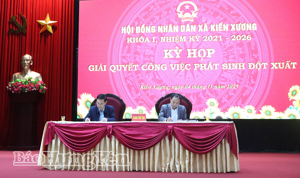 HĐND xã Kiến Xương: Thông qua 3 nghị quyết quan trọng