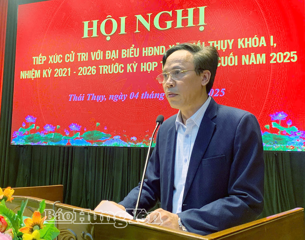 Đại biểu HĐND xã Thái Thụy và xã Bình Định tiếp xúc cử tri