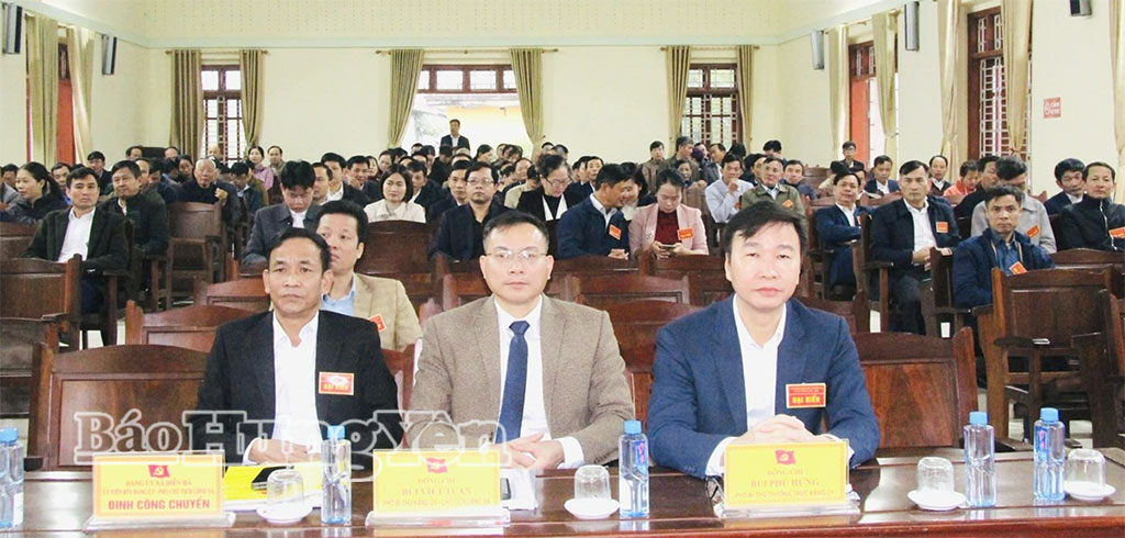 Hội đồng nhân dân các xã tổ chức kỳ họp thường lệ cuối năm 2025