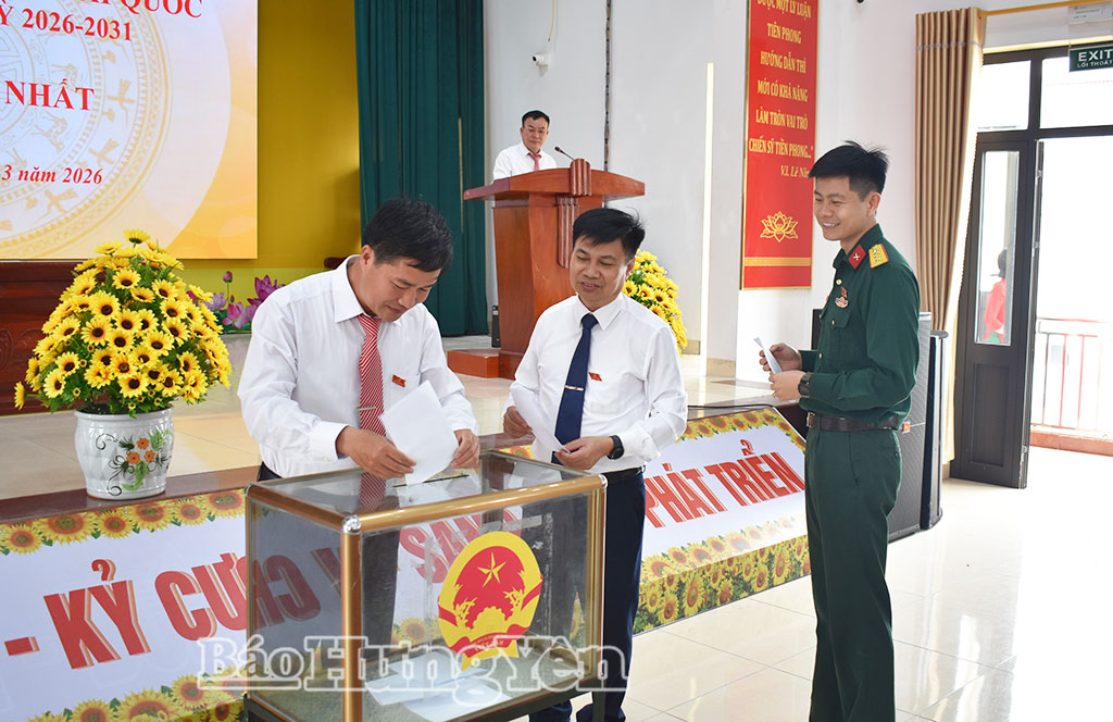 HĐND các xã Ái Quốc, Thần Khê tổ chức kỳ họp thứ nhất