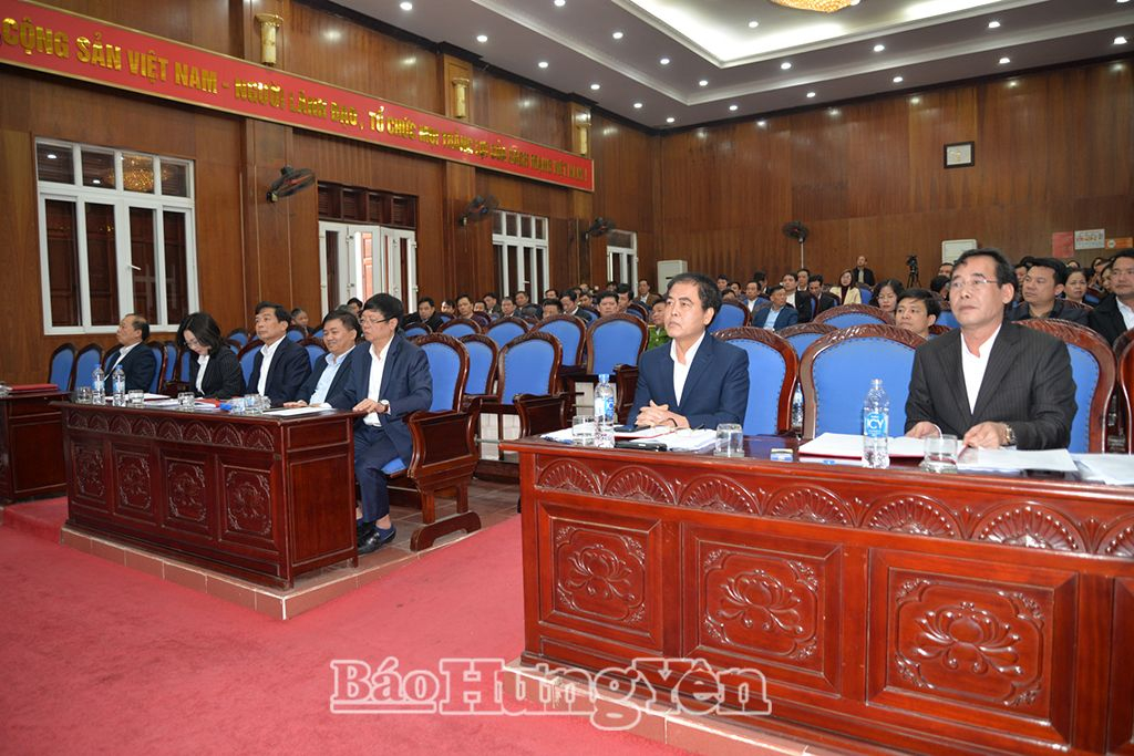 Văn Giang: Ban hành Nghị quyết thành lập một số cơ quan chuyên môn thuộc UBND huyện