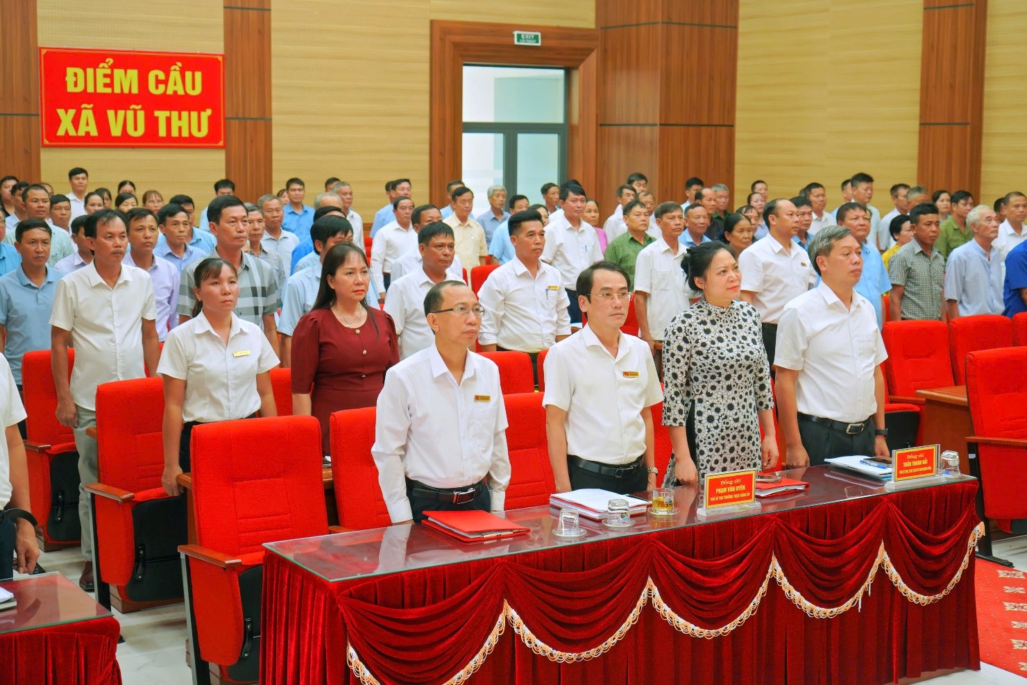 Nhiều nghị quyết quan trọng được HĐND xã Vũ Thư thông qua tại kỳ họp giải quyết công việc phát sinh đột xuất