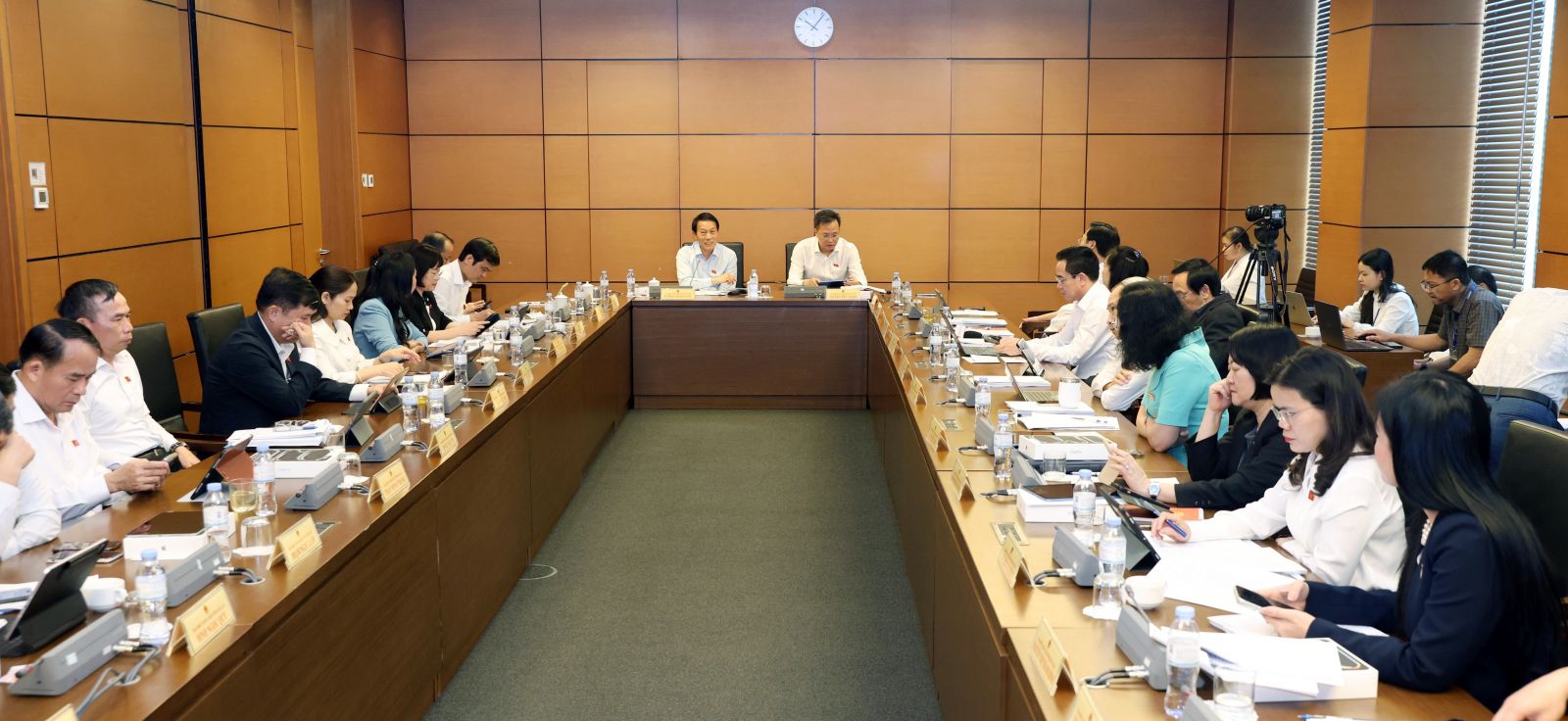 Cần có chính sách hỗ trợ, thu hút người trẻ học nghệ thuật truyền thống