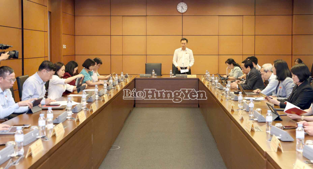 Kỳ họp thứ nhất, Quốc hội khóa XVI: Tiếp tục thảo luận về kế hoạch phát triển kinh tế - xã hội và dự án luật về thuế