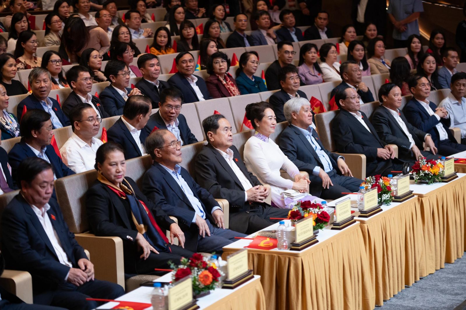 Quốc hội - biểu tượng của lòng dân, của trí tuệ, của bản lĩnh và khát vọng dân tộc