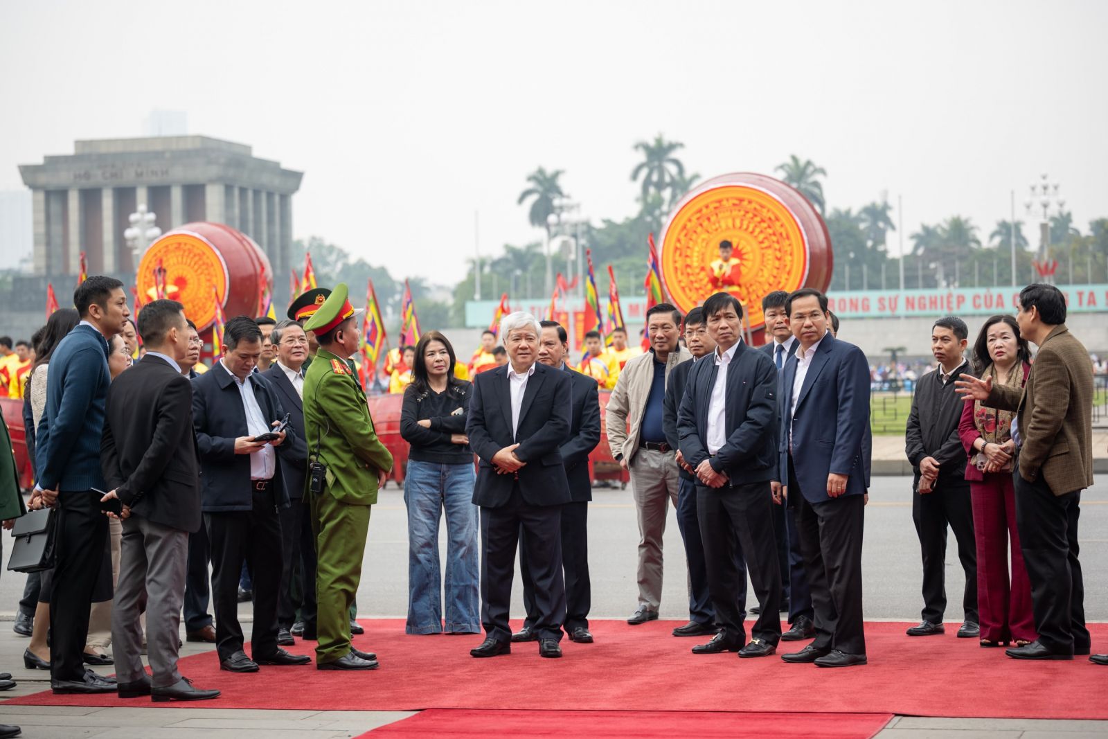 Phó Chủ tịch Thường trực Quốc hội Đỗ Văn Chiến dự tổng duyệt Lễ kỷ niệm 80 năm Ngày Tổng tuyển cử đầu tiên bầu Quốc hội Việt Nam