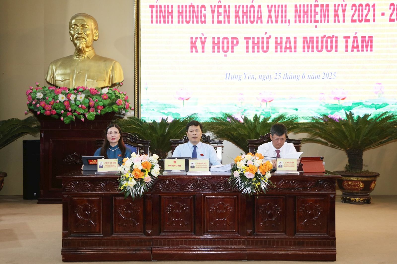 Kỳ họp Thứ 28, HĐND tỉnh Hưng Yên Khóa XVII: Giám sát quá trình chuyển giao, xây dựng chính quyền địa phương ổn định
