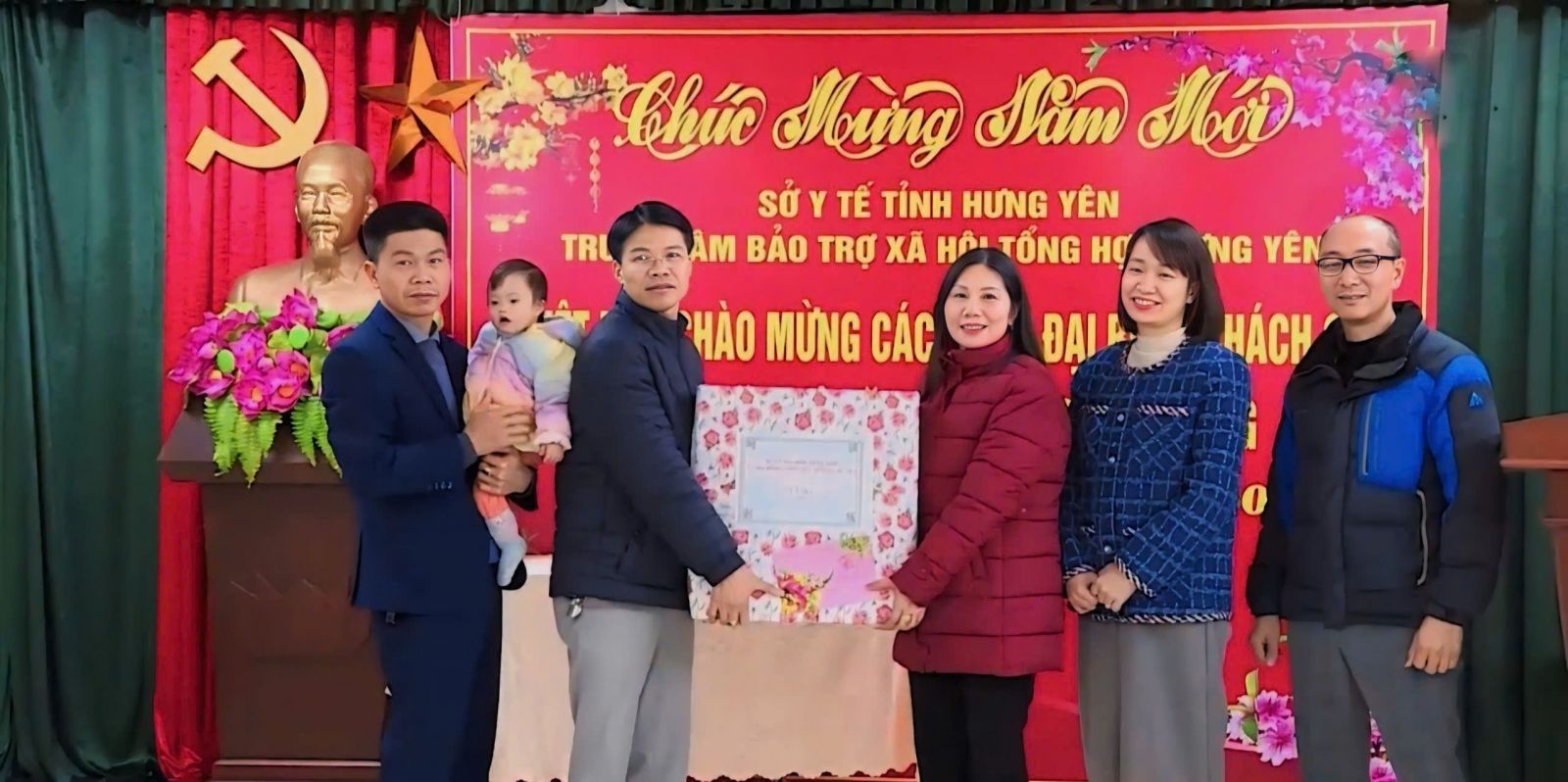 Thường trực HĐND tỉnh thăm, tặng quà Tết Nguyên đán Bính Ngọ 2026 tại một số cơ sở trợ giúp xã hội