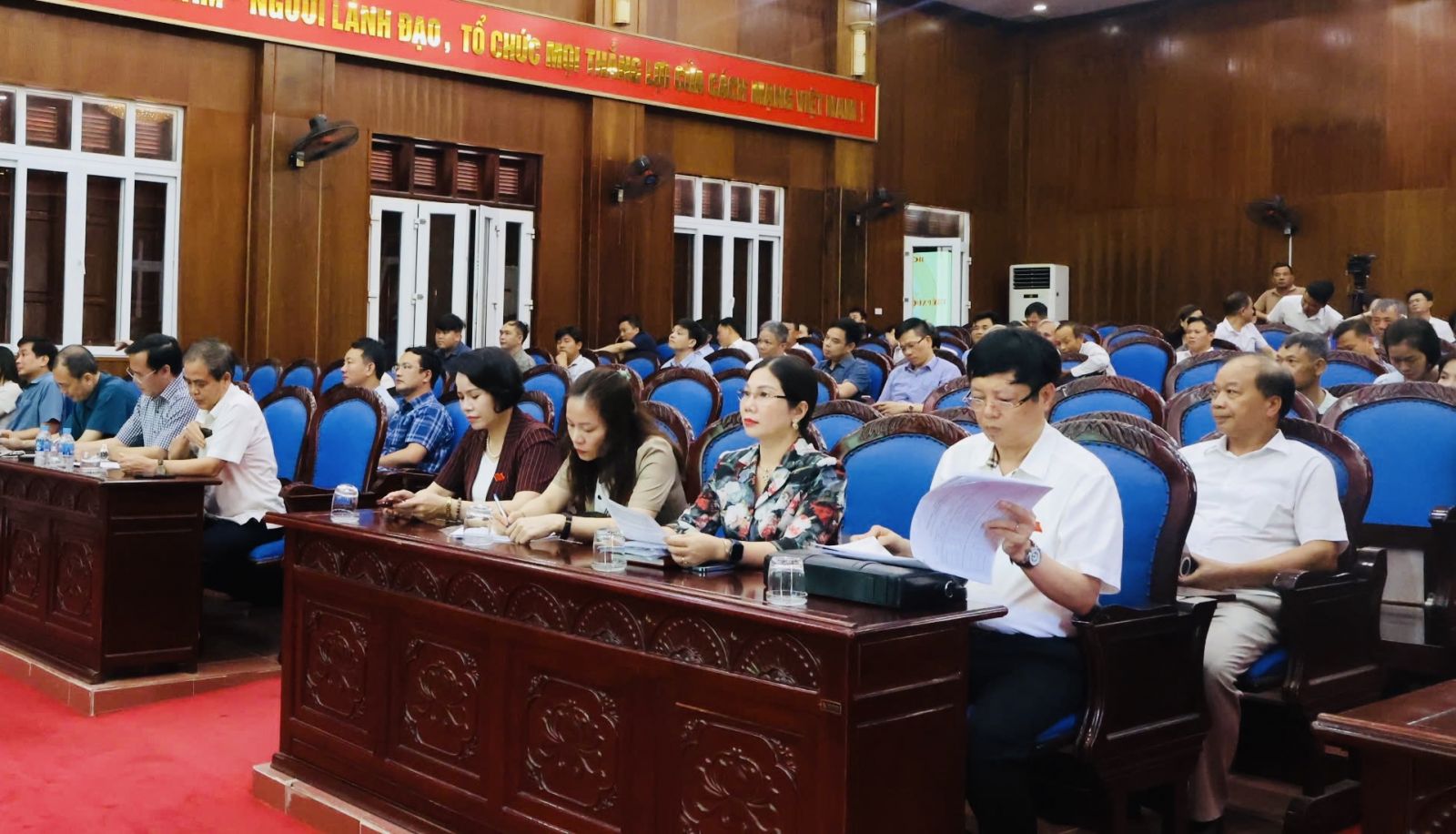 Tổ đại biểu số 07 HĐND tỉnh tiếp xúc cử tri huyện Văn Giang