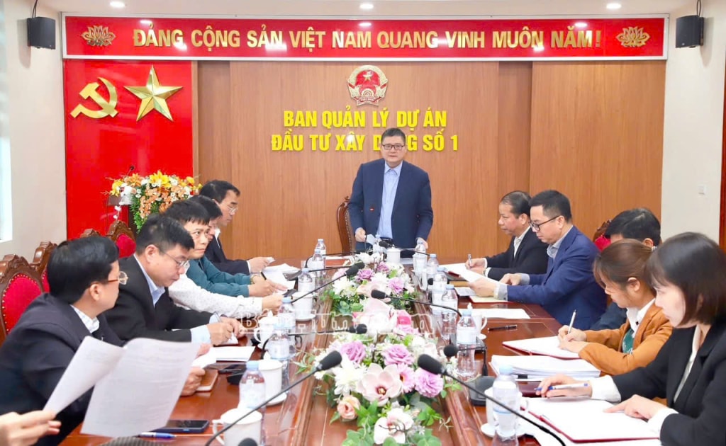 Gỡ vướng mặt bằng, vật liệu đẩy nhanh giải ngân vốn đầu tư công