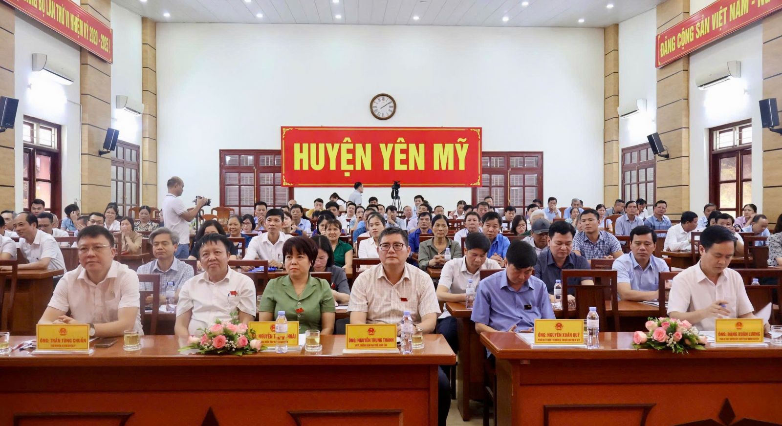 Tổ đại biểu HĐND tỉnh số 08 tiếp xúc cử tri tại huyện Yên Mỹ