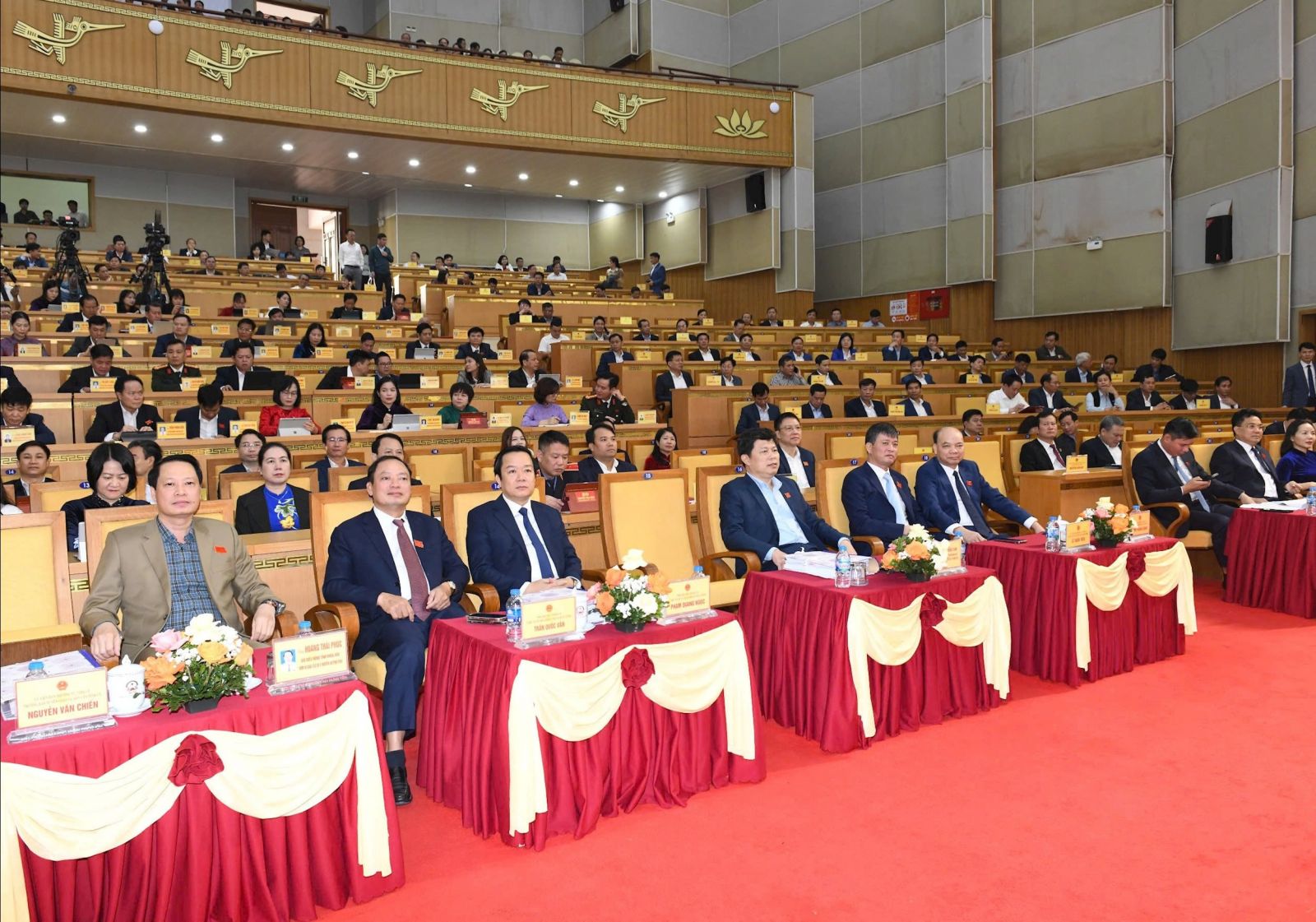 Quyết sách kịp thời, tạo đà cho kinh tế tăng trưởng 2 con số
