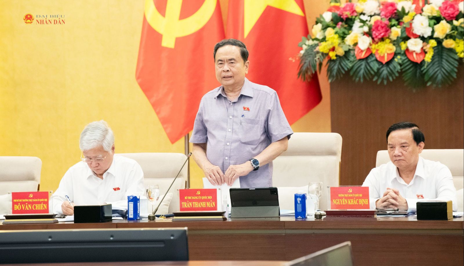 Kỳ họp không thường lệ phải ghi dấu bằng niềm tin được củng cố và những động lực phát triển mới được mở ra