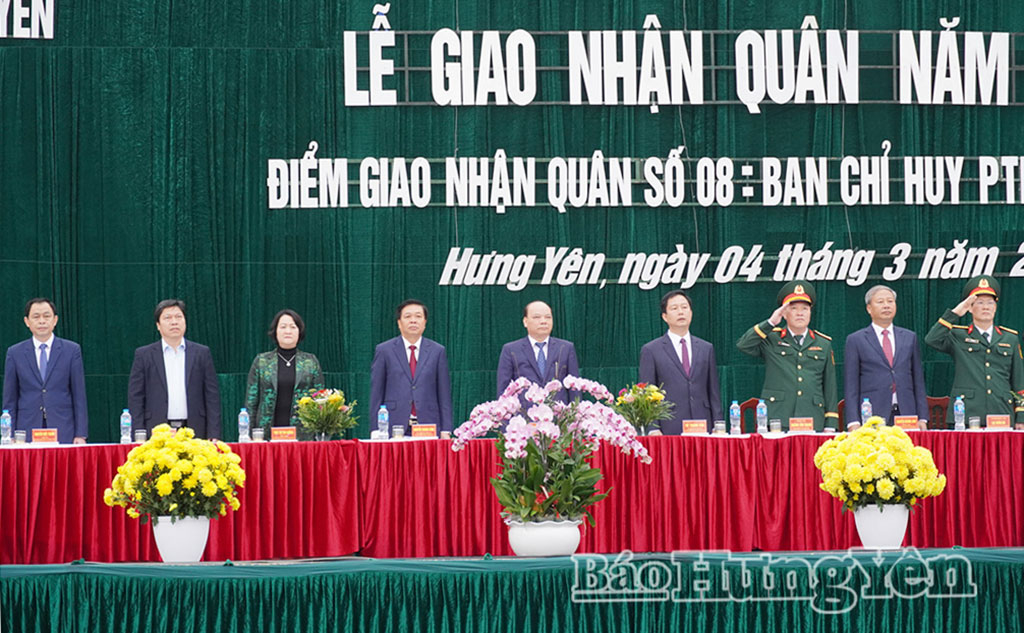 523 tân binh lên đường nhập ngũ tại điểm giao, nhận quân số 08: Ban Chỉ huy Phòng thủ khu vực 3 - Trà Lý