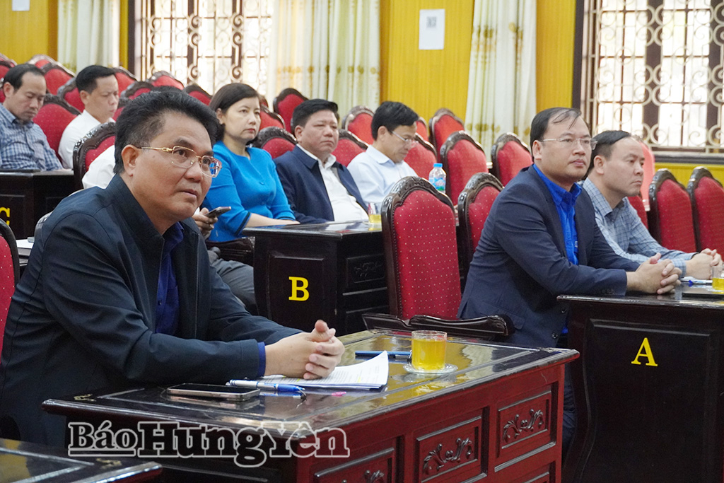 Triển khai một số nhiệm vụ trọng tâm về công tác bầu cử