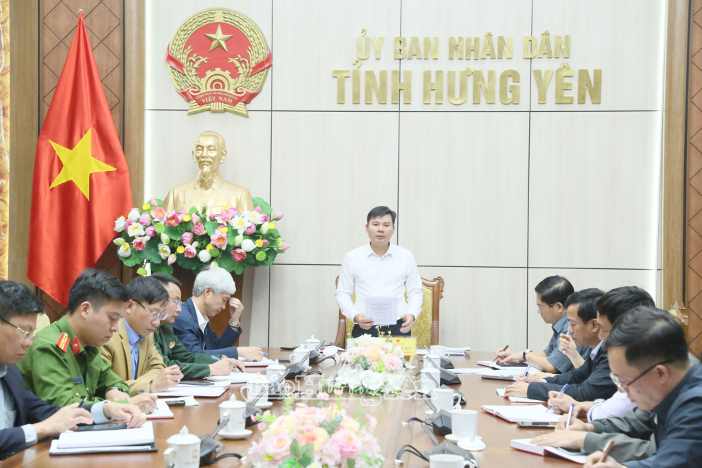 Ban bầu cử đại biểu HĐND tỉnh số 8 họp triển khai công tác bầu cử