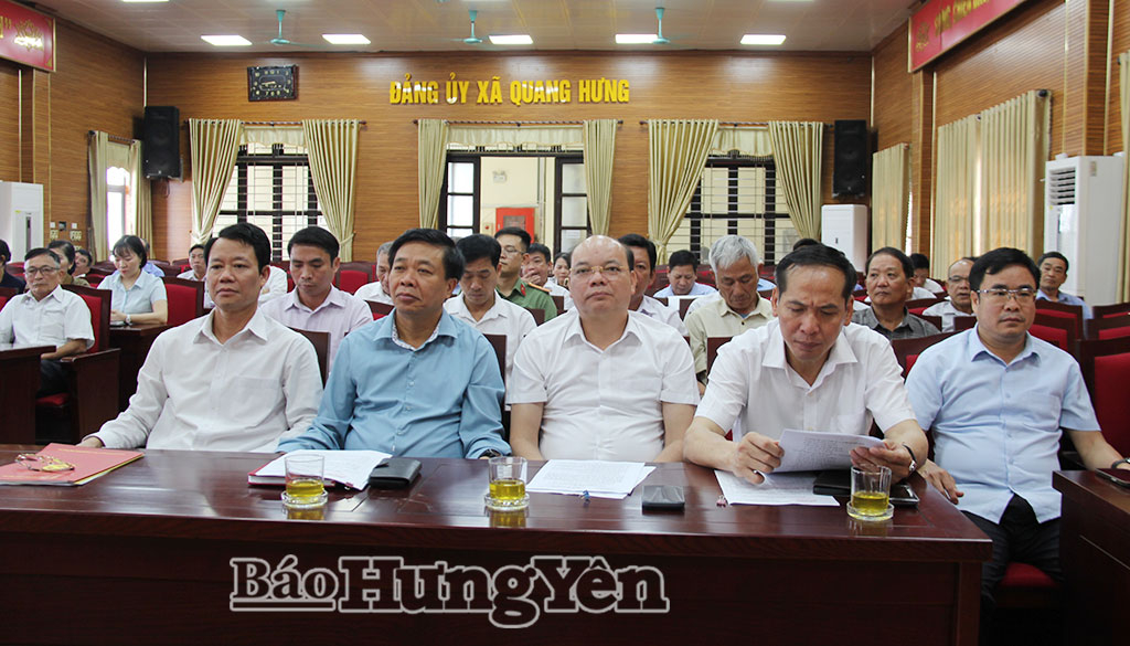 Xã Quang Hưng: Khen thưởng 37 tập thể, cá nhân có thành tích xuất sắc trong công tác bầu cử