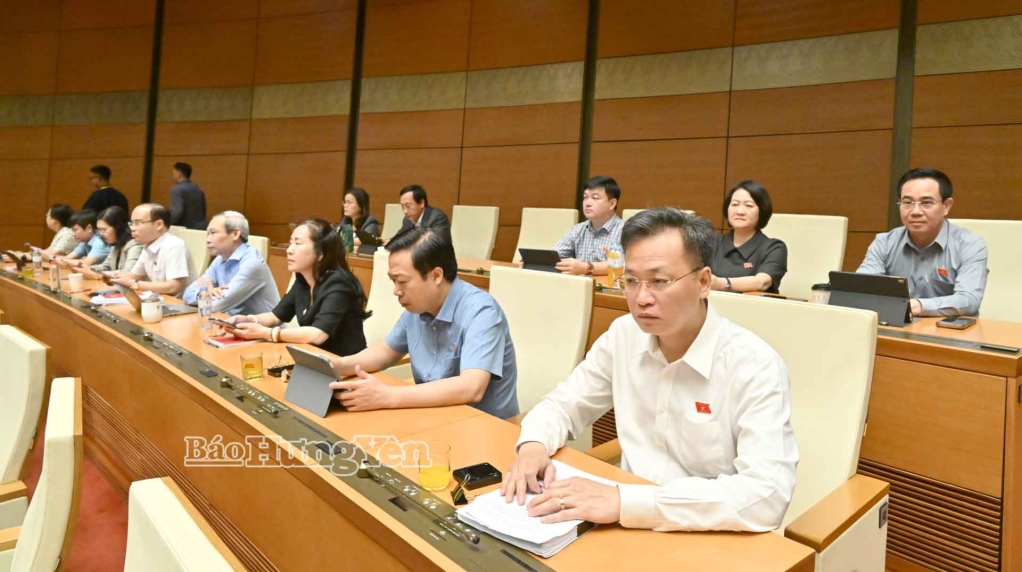 Kỳ họp thứ nhất, Quốc hội khóa XVI: Thảo luận về một số dự thảo nghị quyết quan trọng