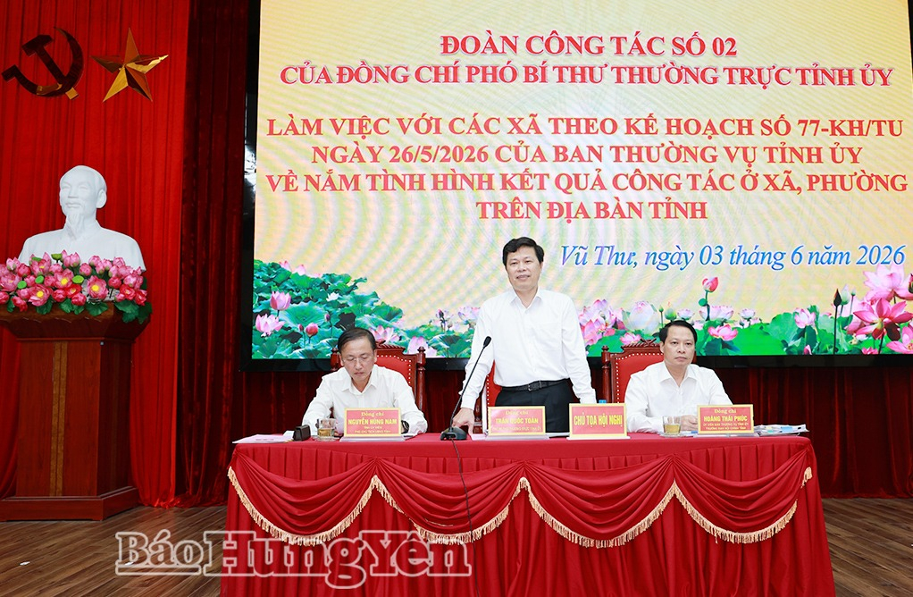 Đoàn công tác số 2 của Ban Thường vụ Tỉnh ủy làm việc với một số xã (ngày 3/6)