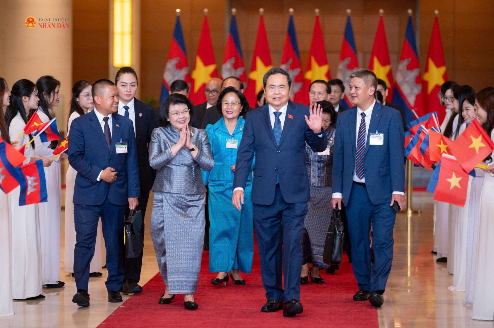 Chủ tịch Quốc hội Trần Thanh Mẫn chủ trì Lễ đón và hội đàm với Chủ tịch Quốc hội Campuchia