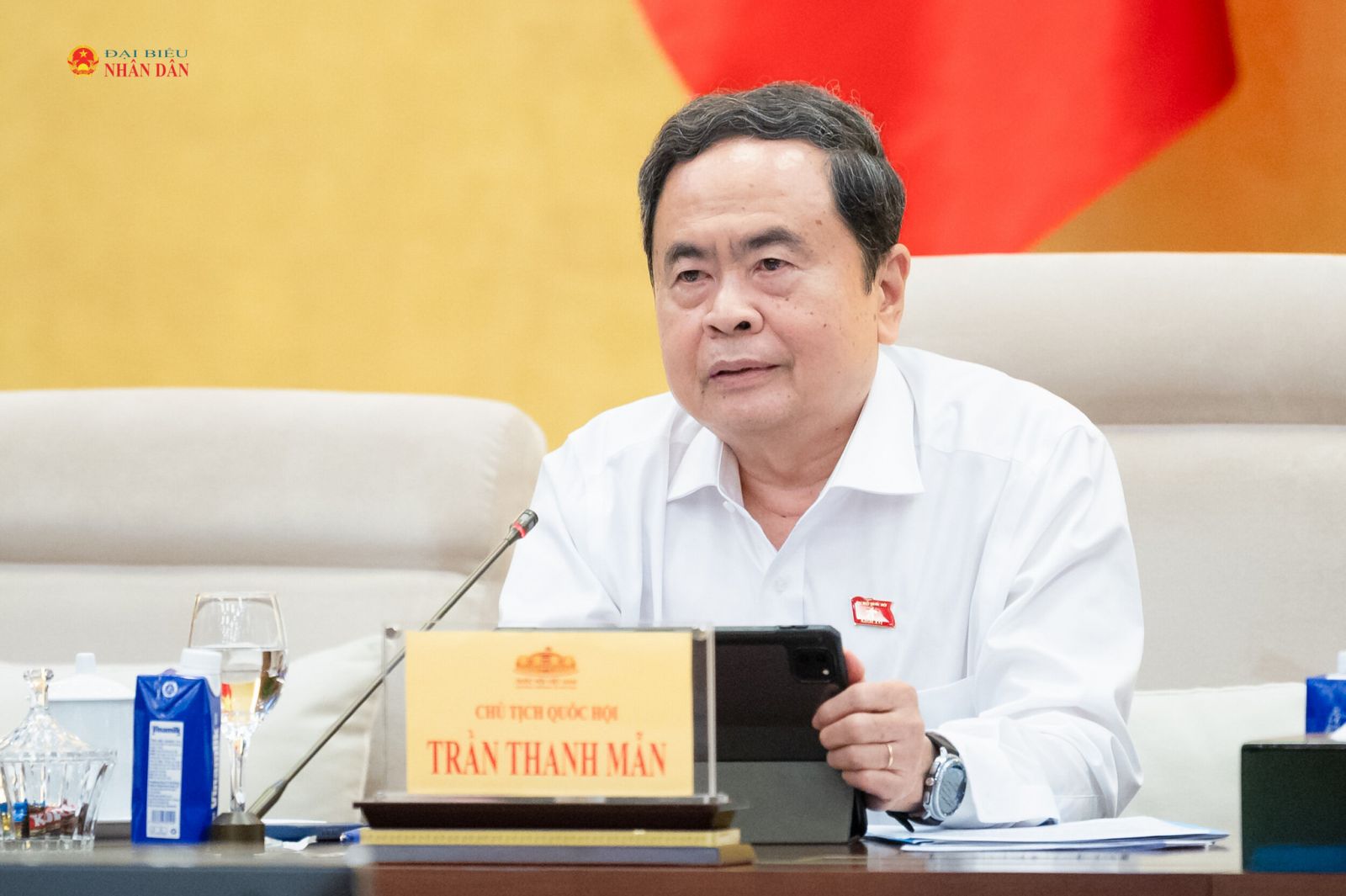 Lấy trẻ em làm trung tâm, chỉ nhận nuôi khi thực sự vì lợi ích tốt nhất của trẻ