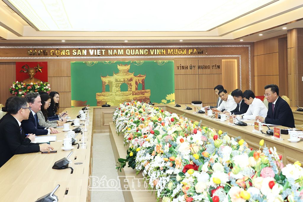 Bí thư Tỉnh ủy Nguyễn Hữu Nghĩa tiếp và làm việc với Đại sứ Hoa Kỳ tại Việt Nam Marc E. Knapper
