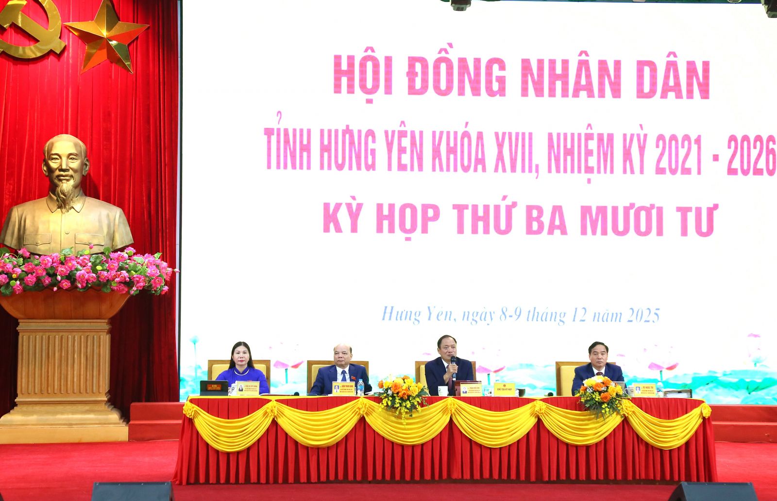 Bế mạc Kỳ họp thường lệ cuối năm 2025 HĐND tỉnh khóa XVII, nhiệm kỳ 2021-2026