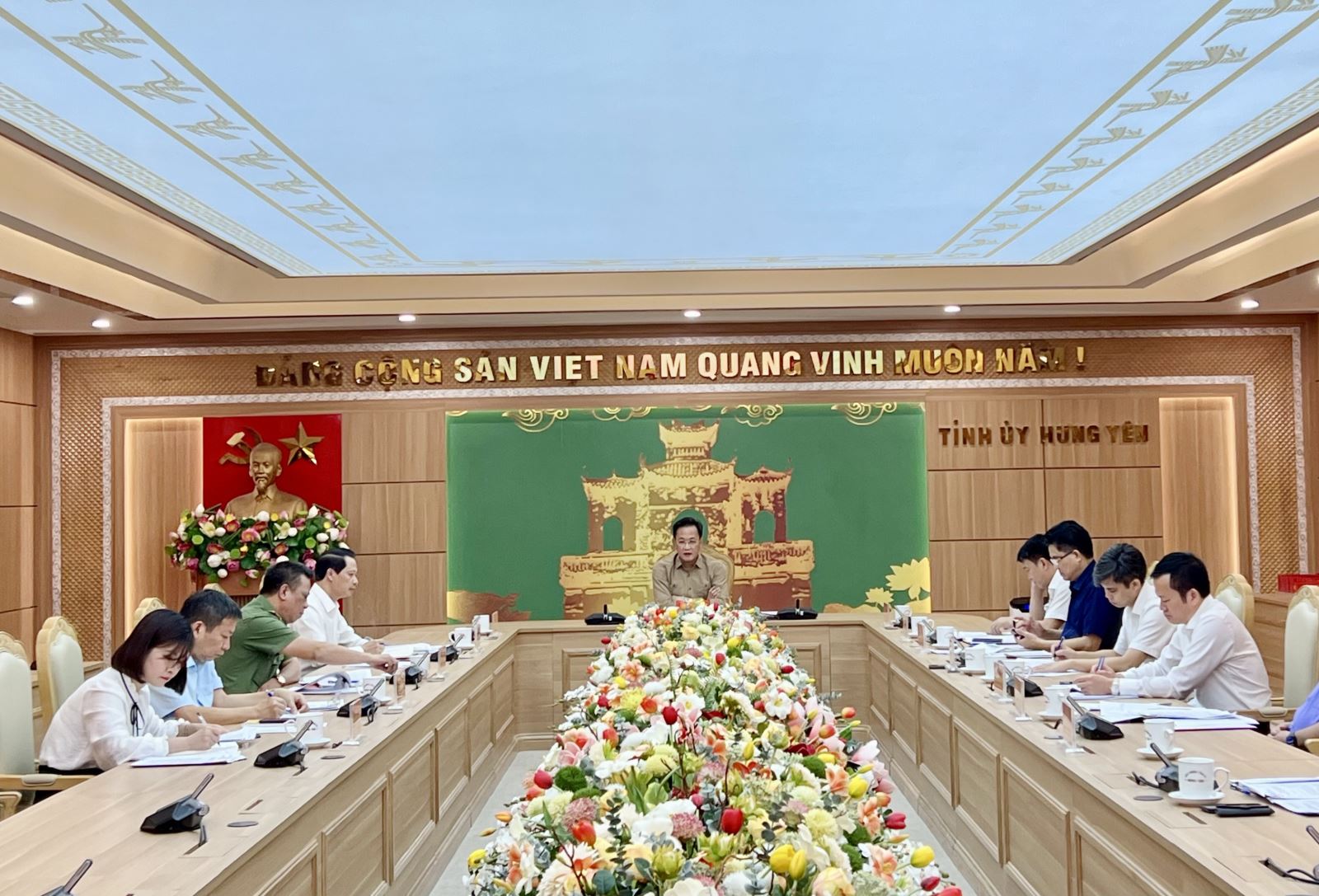 THÔNG CÁO BÁO CHÍ: Kết quả Phiên họp Ban Chỉ đạo phòng, chống tham nhũng, lãng phí, tiêu cực tỉnh về sơ kết hoạt động của Ban Chỉ đạo tỉnh 6 tháng đầu năm, phương hướng, nhiệm vụ trọng tâm 6 tháng cuối năm 2025