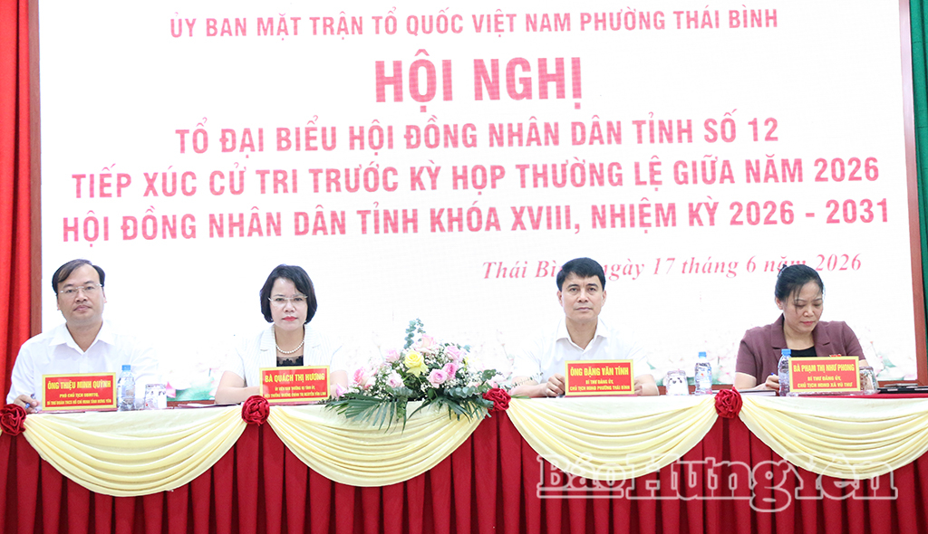 Cử tri kiến nghị xử lý rác thải tồn đọng và nhiều vấn đề dân sinh