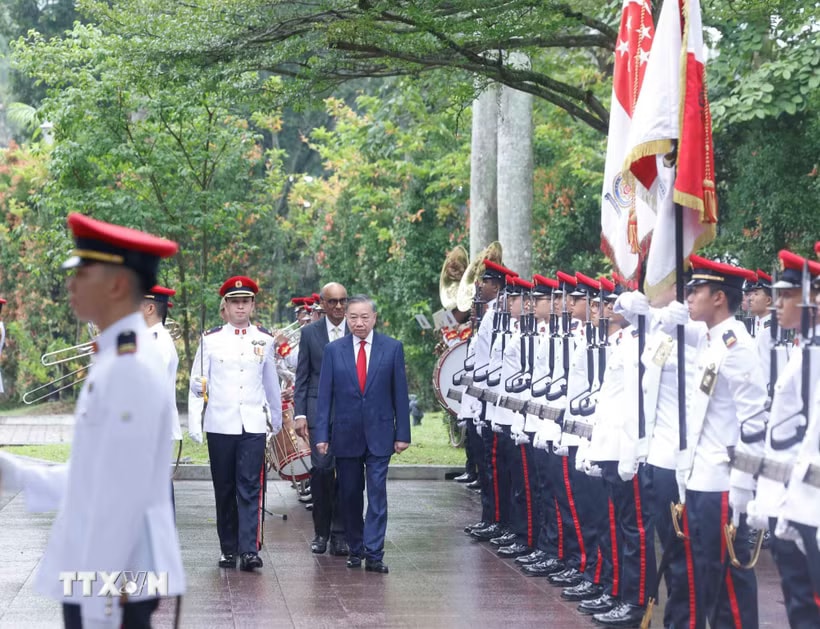 Lễ đón Tổng Bí thư, Chủ tịch nước Tô Lâm và Phu nhân thăm cấp Nhà nước Cộng hòa Singapore