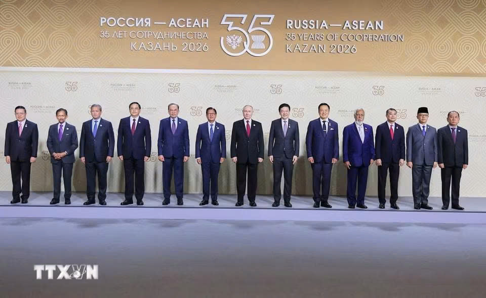 Thủ tướng Lê Minh Hưng dự phiên toàn thể Hội nghị Cấp cao Kỷ niệm 35 năm quan hệ ASEAN-Nga