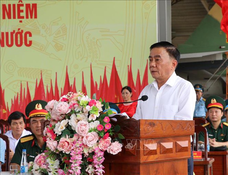 Thường trực Ban Bí thư động viên lực lượng tham gia diễu binh, diễu hành
