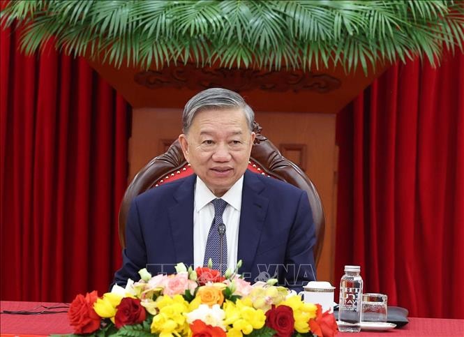 Xây dựng Đề án, lộ trình từng bước tiến tới miễn viện phí toàn dân giai đoạn 2030 - 2035