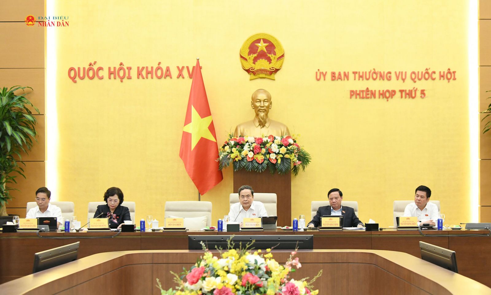 Giảm thuế để nuôi dưỡng nguồn thu, tạo động lực tăng trưởng trong dài hạn