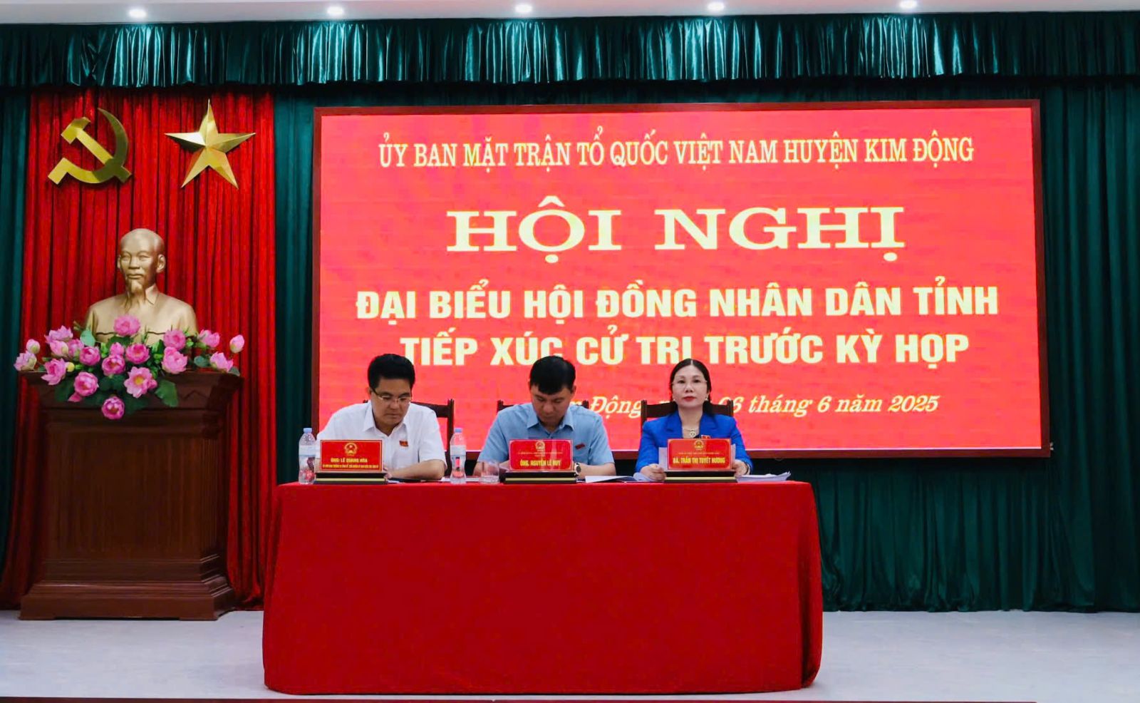 Tổ Đại biểu số 04 HĐND tỉnh tiếp xúc cử tri tại huyện Kim Động