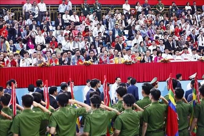 Lễ kỷ niệm, diễu binh, diễu hành 50 năm Ngày giải phóng miền Nam, thống nhất đất nước