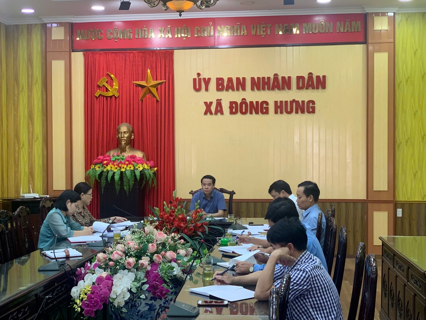 Thường trực HĐND xã Đông Hưng tổ chức phiên họp thường kỳ tháng 10