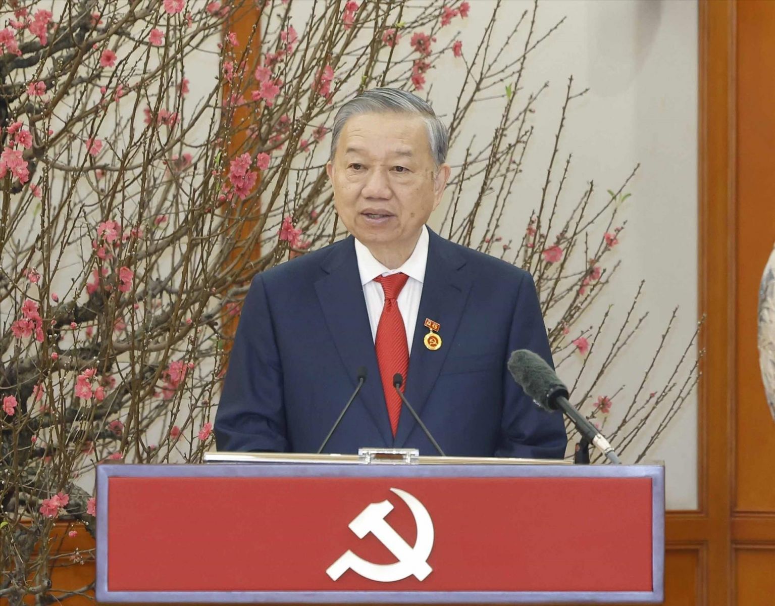 Tổng Bí thư Tô Lâm lên đường thăm cấp Nhà nước tới Lào