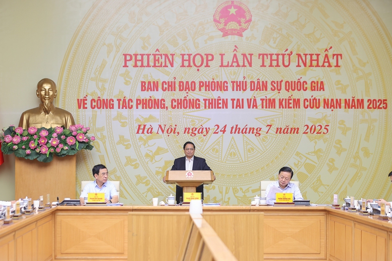 Thủ tướng: Tạo đột phá về năng lực phòng chống thiên tai, lập phương án sơ tán đến từng hộ dân