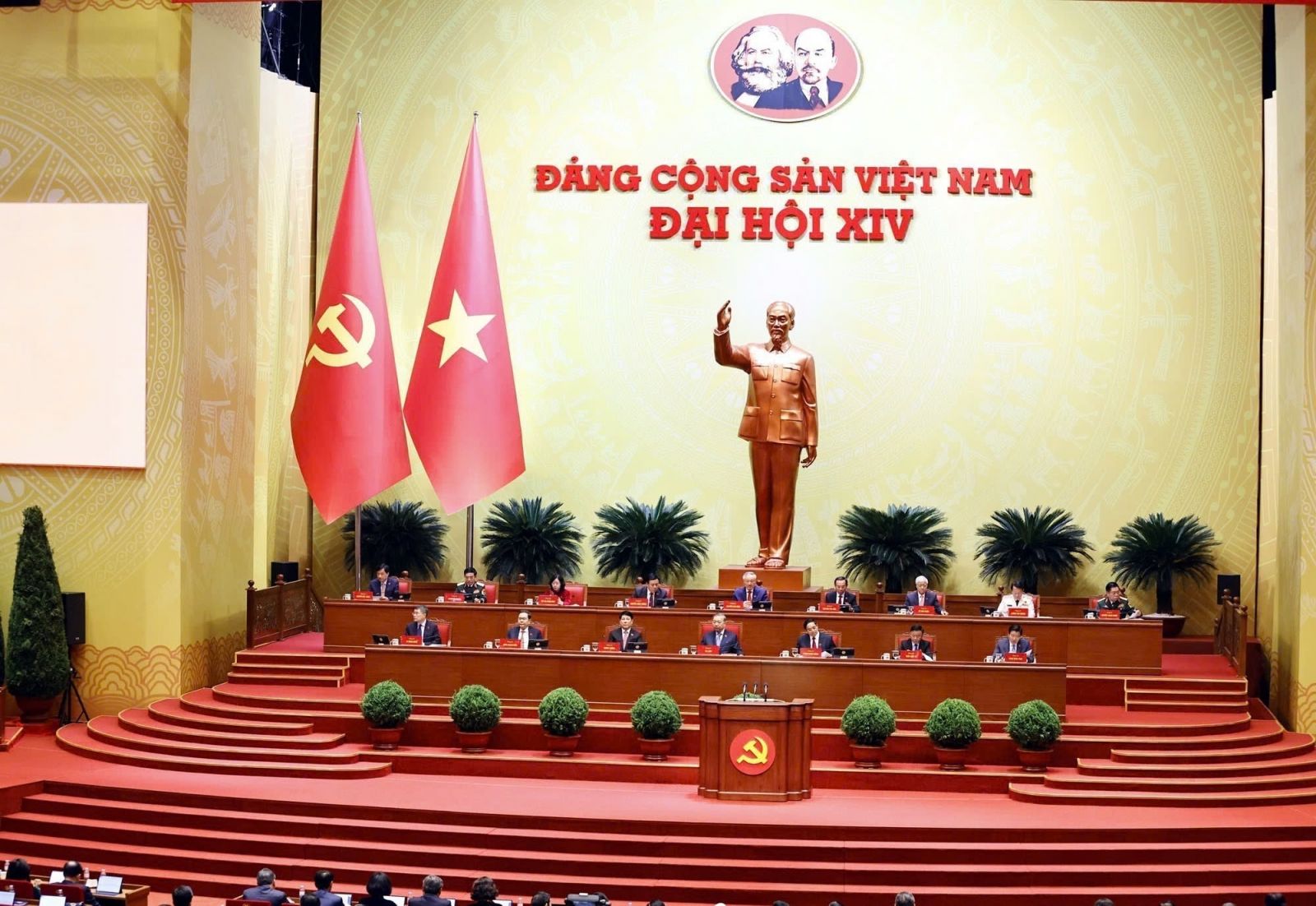 Đại hội XIV của Đảng thảo luận tại hội trường