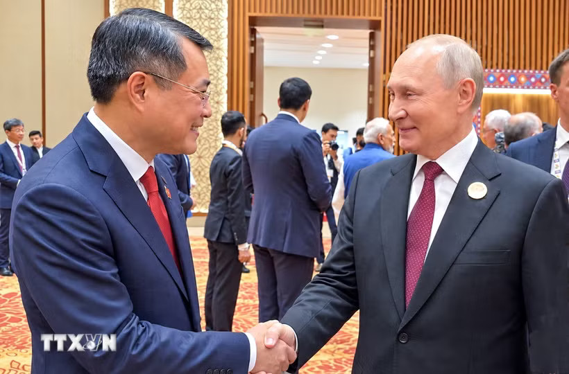 Thủ tướng Chính phủ Lê Minh Hưng gặp lãnh đạo các nước, tổ chức quốc tế nhân dịp tham dự Hội nghị thượng đỉnh BRICS lần thứ 18