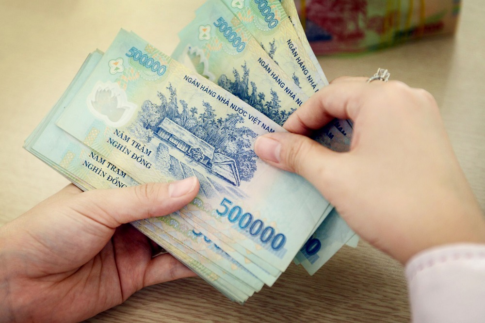 Nghiên cứu, đề xuất chính sách tiền lương, điều chỉnh chế độ phụ cấp; tăng lương cơ sở