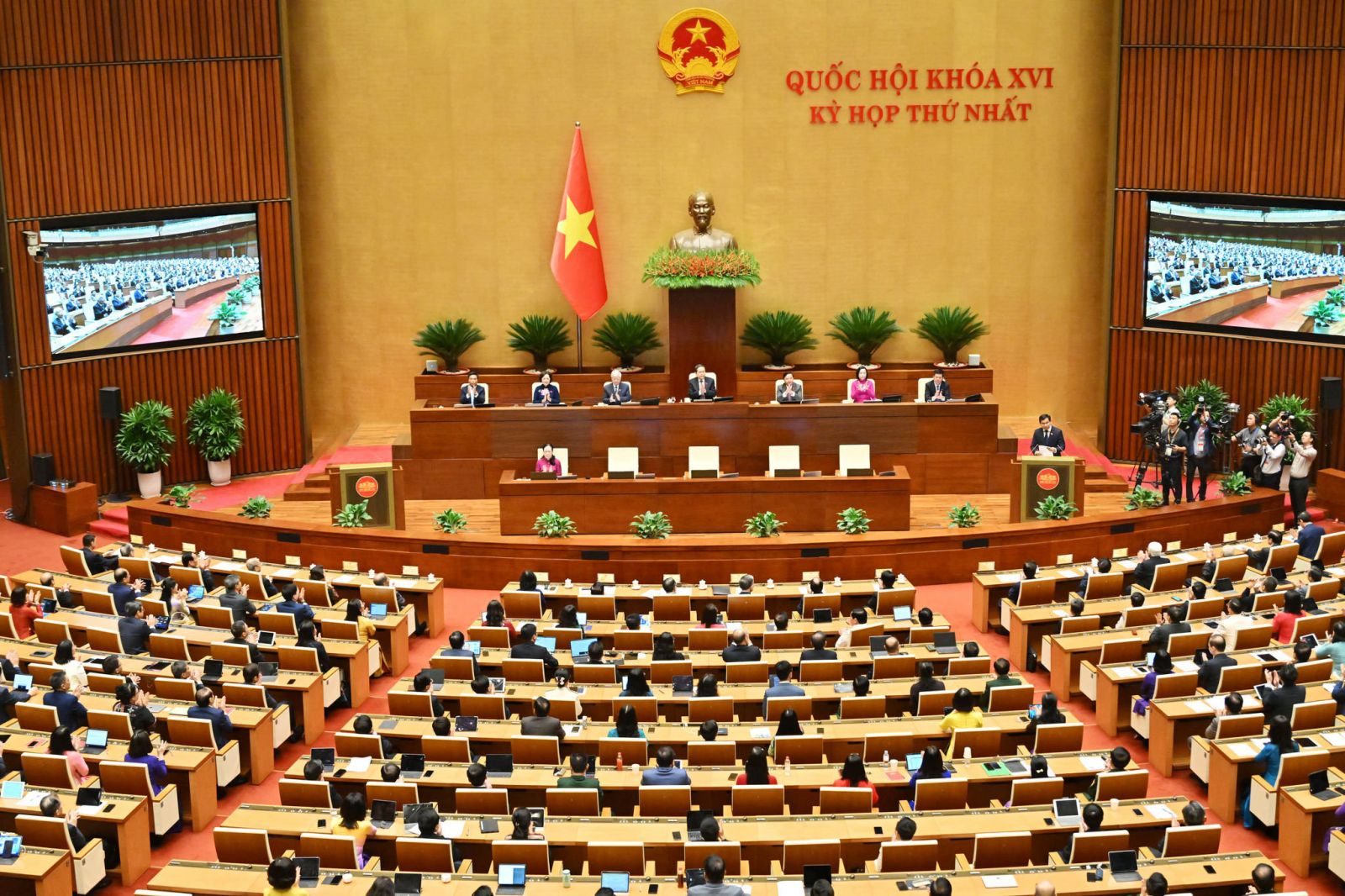 Dấu ấn Quốc hội trong “thành quả” thể chế