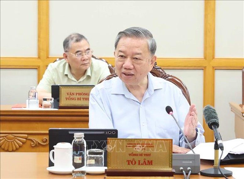 Tổng Bí thư: Bố trí, sắp xếp cán bộ đúng nguyên tắc, không để phát sinh vấn đề phức tạp nội bộ