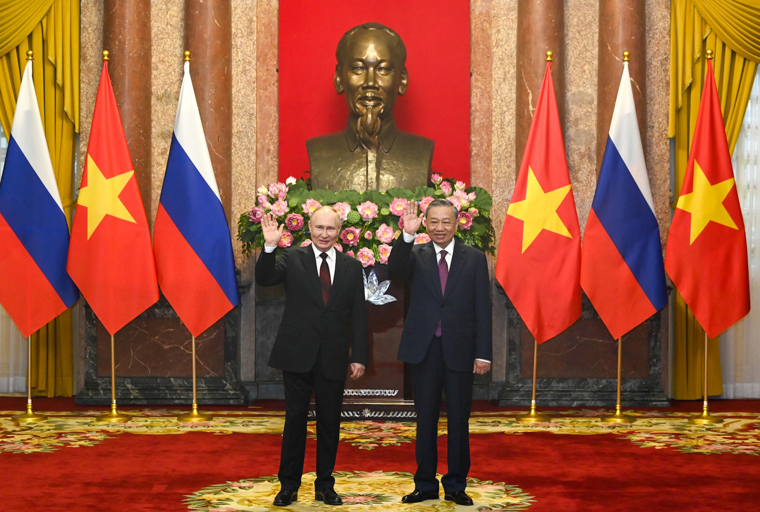 Cổng Thông tin điện tử Chính phủ: “Cầu nối thông tin” với thế giới