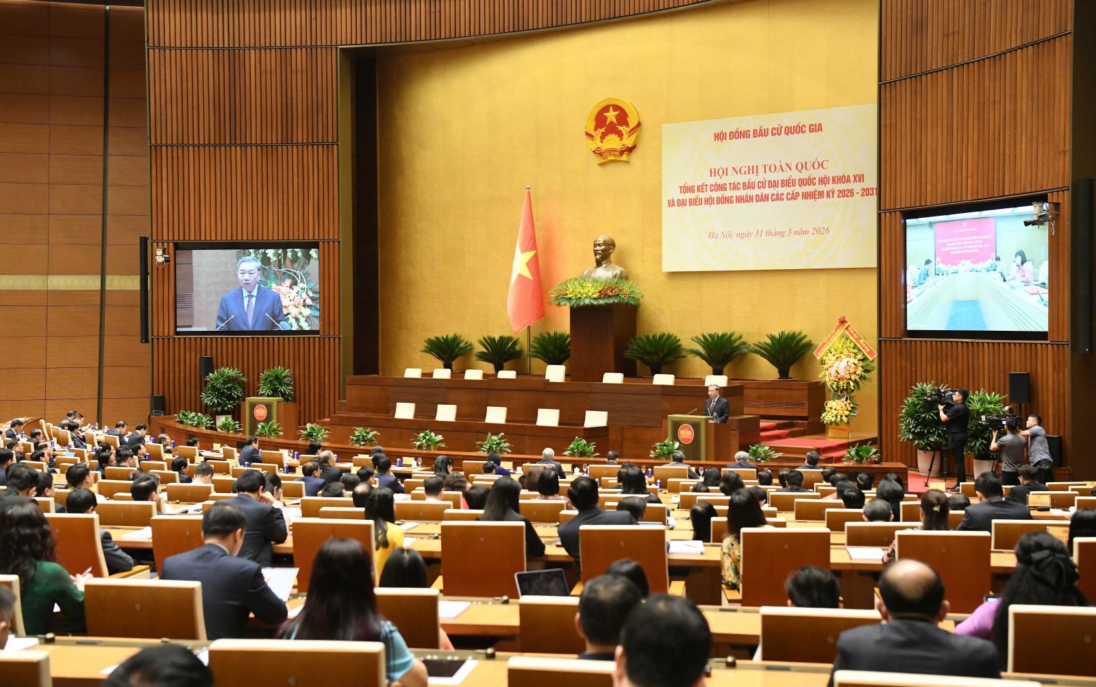 Phía sau đại biểu là niềm tin, kỳ vọng của cử tri